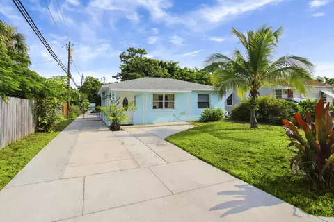1252 18th Ave N, Lake Worth Beach, FL 33460