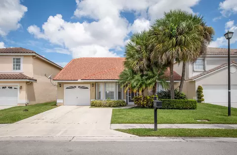 11281 Coral Key Dr, Boca Raton, FL 33498