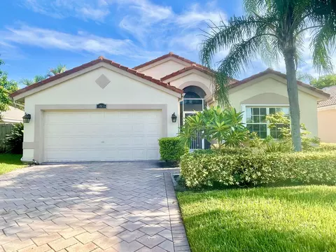 8855 Thames River Dr, Boca Raton, FL 33433