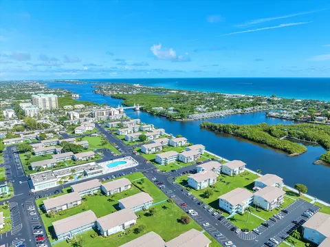 660 Horizons W #201, Boynton Beach, FL 33435