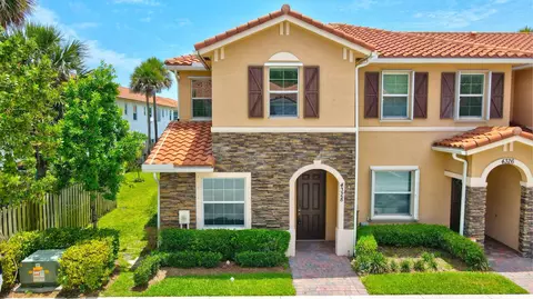 4328 Maybelle Ln, West Palm Beach, FL 33417
