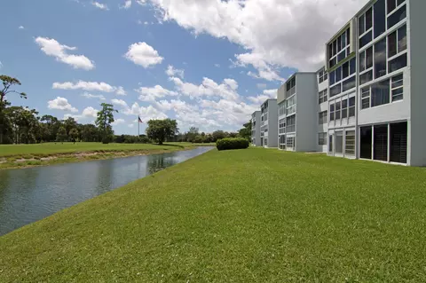 1480 NW 80th Ave #102, Margate, FL 33063
