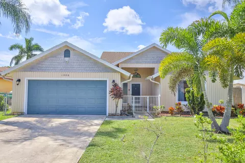 1006 Center St, Jupiter, FL 33458