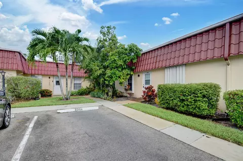 330 Cape Cod Cir #B, Lake Worth, FL 33467
