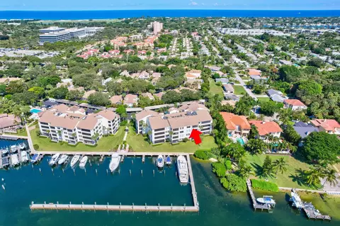944 Oak Harbour Dr #944, Juno Beach, FL 33408
