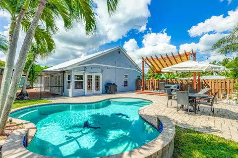 929 Marlin Dr, Jupiter, FL 33458
