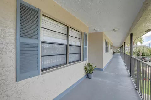 1401 NW 15th #7, Boca Raton, FL 33486