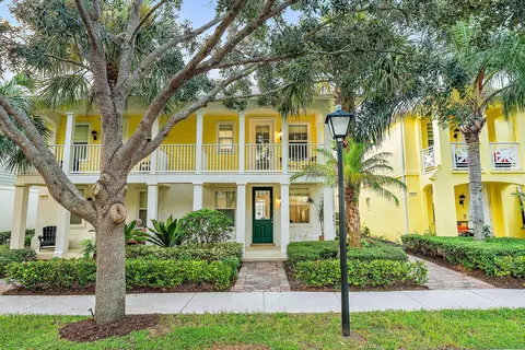 147 Soriano Dr, Jupiter, FL 33458