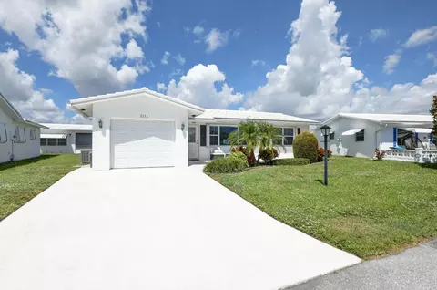 2111 SW 15th St, Boynton Beach, FL 33426