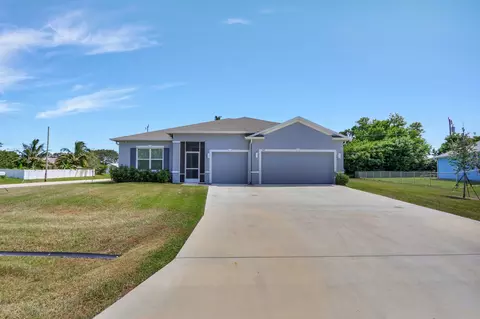 502 SW Dauphin Ave, Port Saint Lucie, FL 34953