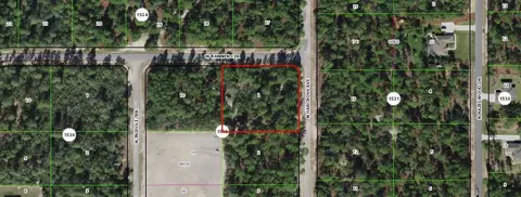 6674 N Harcross Ave, Citrus Springs, FL 34433