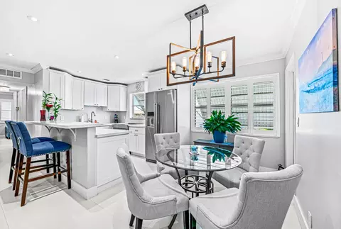 620 Horizons W #212, Boynton Beach, FL 33435
