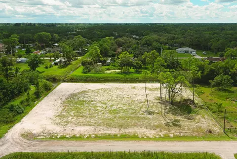 Nnn 73rd Street N, Loxahatchee, FL 33470