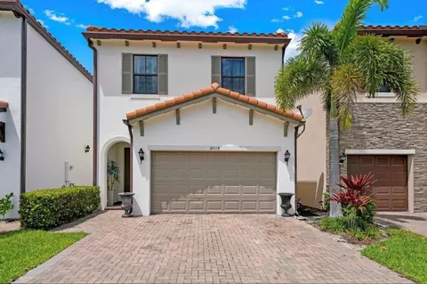 6008 Pine Tree Way, Riviera Beach, FL 33410