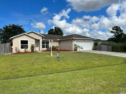 1938 SW Diamond St, Port Saint Lucie, FL 34953