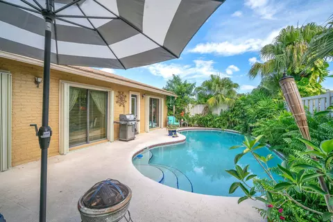 5872 Golden Eagle Cir #LANE 4, Palm Beach Gardens, FL 33418