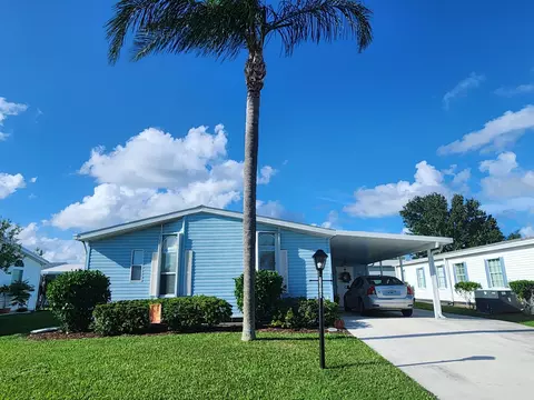 3700 Crabapple Dr, Port Saint Lucie, FL 34952