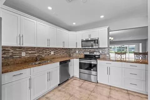 1361 NW 20th Ave #102, Delray Beach, FL 33445
