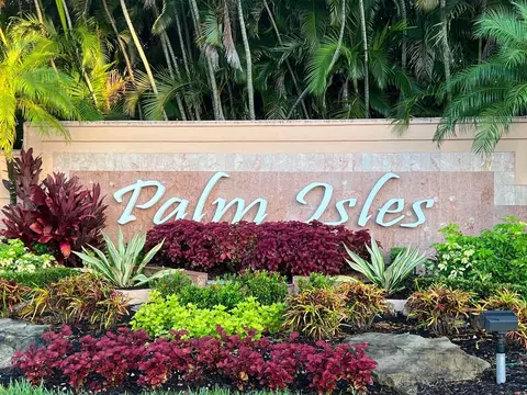 7184 Summer Tree Dr, Boynton Beach, FL 33437