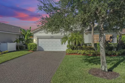 10620 SW Southgate Ct, Port Saint Lucie, FL 34987