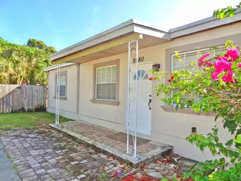 2080 NE 54th St, Pompano Beach, FL 33064