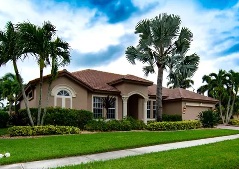 918 SW Grand Reserve Blvd, Port Saint Lucie, FL 34952