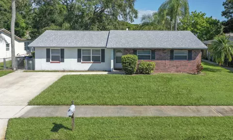 3208 Jersey Ct, Fort Pierce, FL 34947