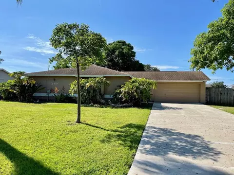 650 SE Ron Rico Ter, Port Saint Lucie, FL 34983