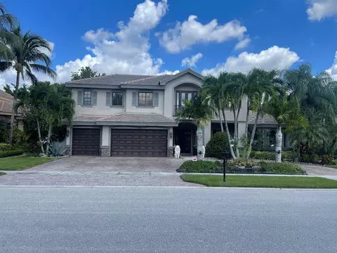 10726 Versailles Blvd, Wellington, FL 33449
