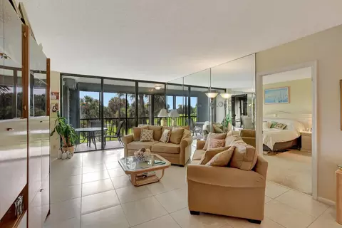 6805 Willow Wood Dr #5031, Boca Raton, FL 33434