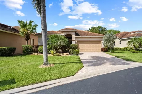 4239 Imperial Club Ln, Wellington, FL 33449
