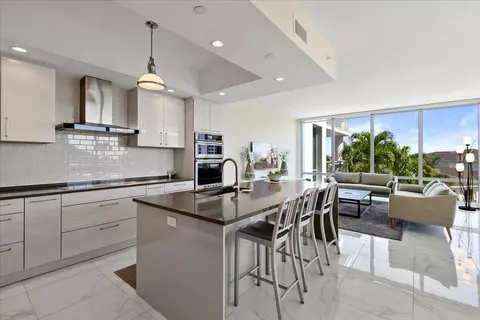 2 Water Club Way #404-S, North Palm Beach, FL 33408