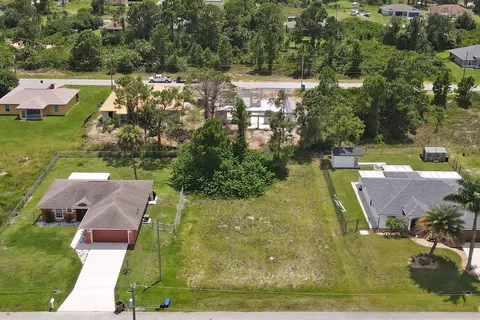 2507 36th Street Sw SW, Lehigh Acres, FL 33976