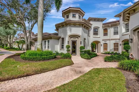 11552 Villa Vasari Dr, Palm Beach Gardens, FL 33418