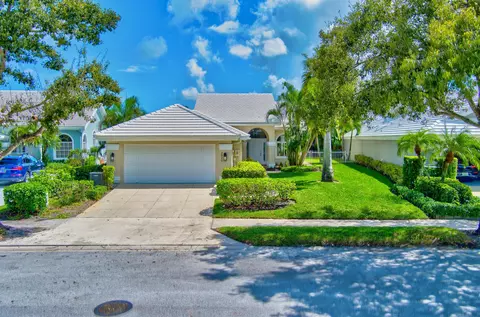 2820 Wilderness Rd, West Palm Beach, FL 33409