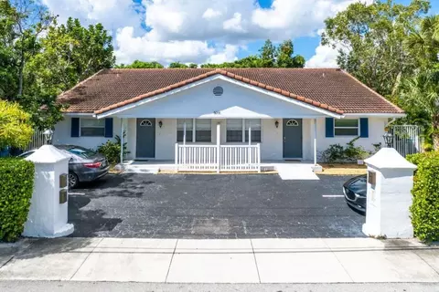 809 SE 4th, Boynton Beach, FL 33435