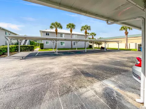 224 SE Village Dr #224, Port Saint Lucie, FL 34952