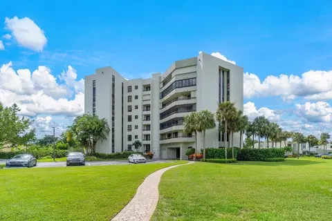 6372 La Costa Dr #601, Boca Raton, FL 33433