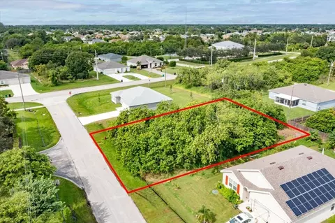 773 SW Jacoby Ave, Port St Lucie, FL 34953