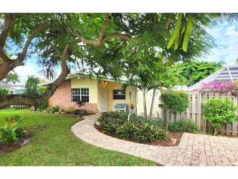 808 SE Ocean, Stuart, FL 34996