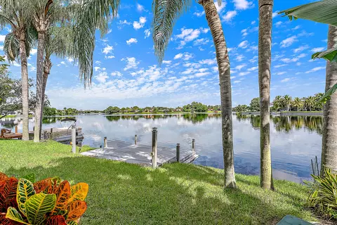 12601 Shoreside Ln, Wellington, FL 33414