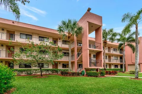 15461 Pembridge Dr #205, Delray Beach, FL 33484
