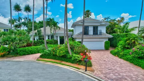 17064 Castlebay Ct, Boca Raton, FL 33496