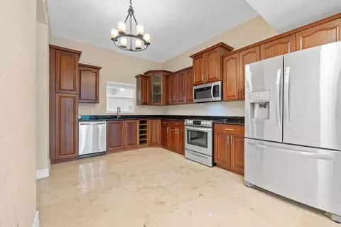1640 Presidential Way #303, West Palm Beach, FL 33401