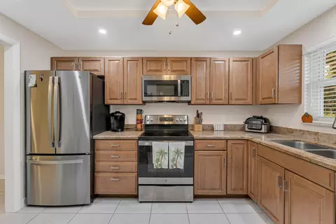 750 SE 6th Ave #136, Deerfield Beach, FL 33441