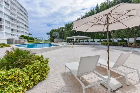 2780 S Ocean #111, Palm Beach, FL 33480