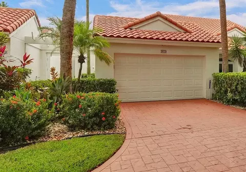 3879 Candlewood Ct, Boca Raton, FL 33487