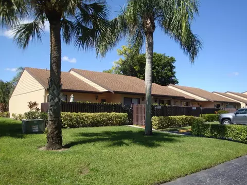 619 Sea Pine Way #A, Greenacres, FL 33415