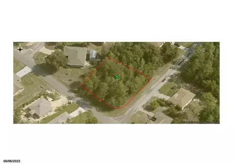 9263 N Commodore Dr, Citrus Springs, FL 34434