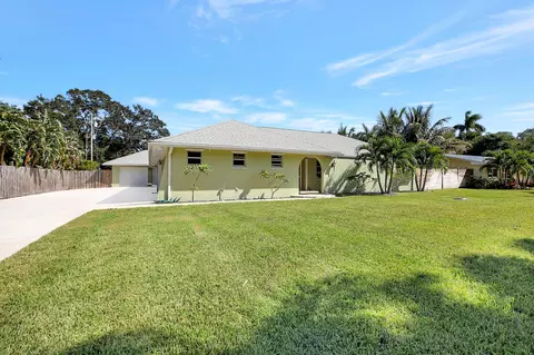 19430 W Indies Ln, Jupiter, FL 33469